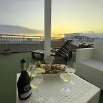 Bed & Breakfast Four Winds 4*