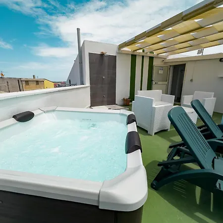 Four Winds لا كاستيلا