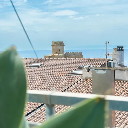 فندق مبيت وإفطار Four Winds 4*