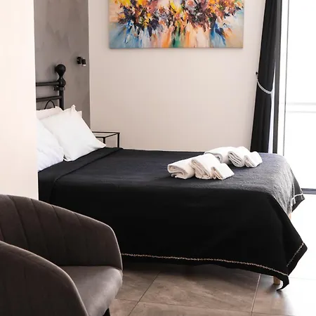 B&B Four Winds 50Mt Spiaggia & Castello Aragonese Wifi & Ac Le Castella (Calabria)