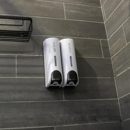 فندق مبيت وإفطار Four Winds 4*