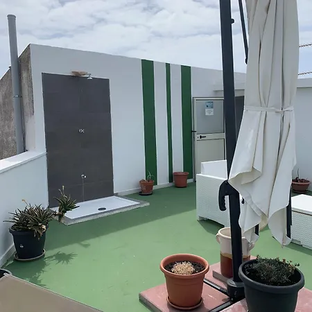 B&B Four Winds 50Mt Spiaggia & Castello Aragonese Wifi & Ac 4*