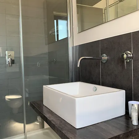 Four Winds فندق مبيت وإفطار لا كاستيلا