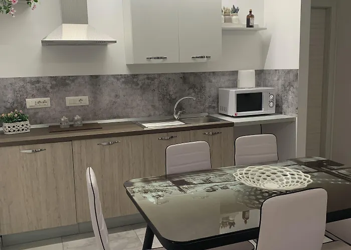 Couette-café Four Winds 4*